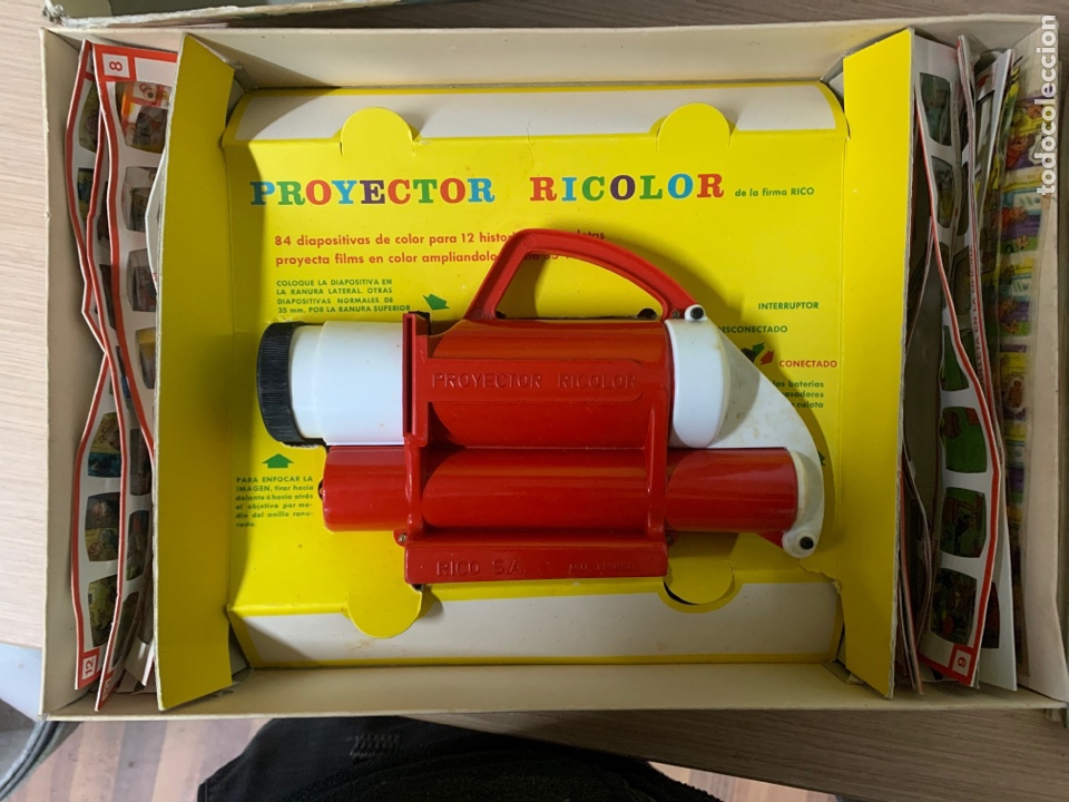 Juguetes antiguos: Proyector Ricolor - Foto 2
