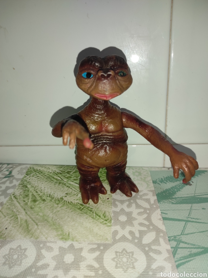Juguetes antiguos: E.T mu&ntilde;eco de 14cm - Foto 1