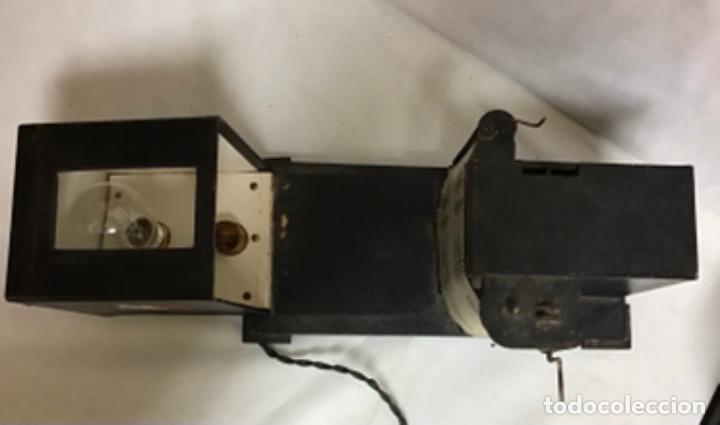 Juguetes antiguos: PROYECTOR NIC - Foto 3