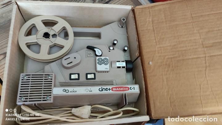 Juguetes antiguos: Proyector super 8 Bianchi - Foto 1