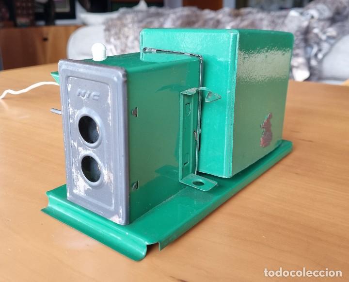 Juguetes antiguos: Proyector NIC - Foto 5