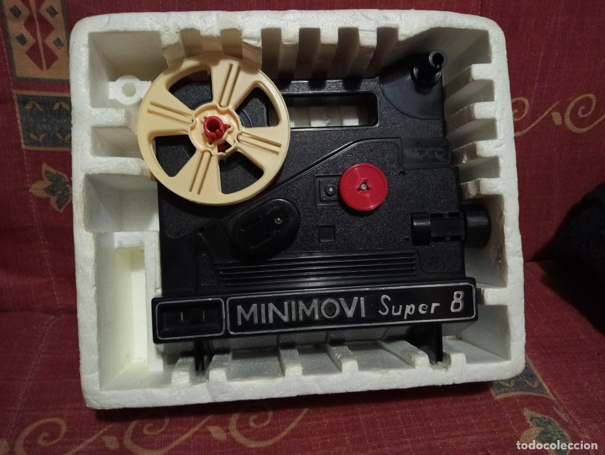 Juguetes antiguos: Antiguo proyector MINIMOVI - Foto 1