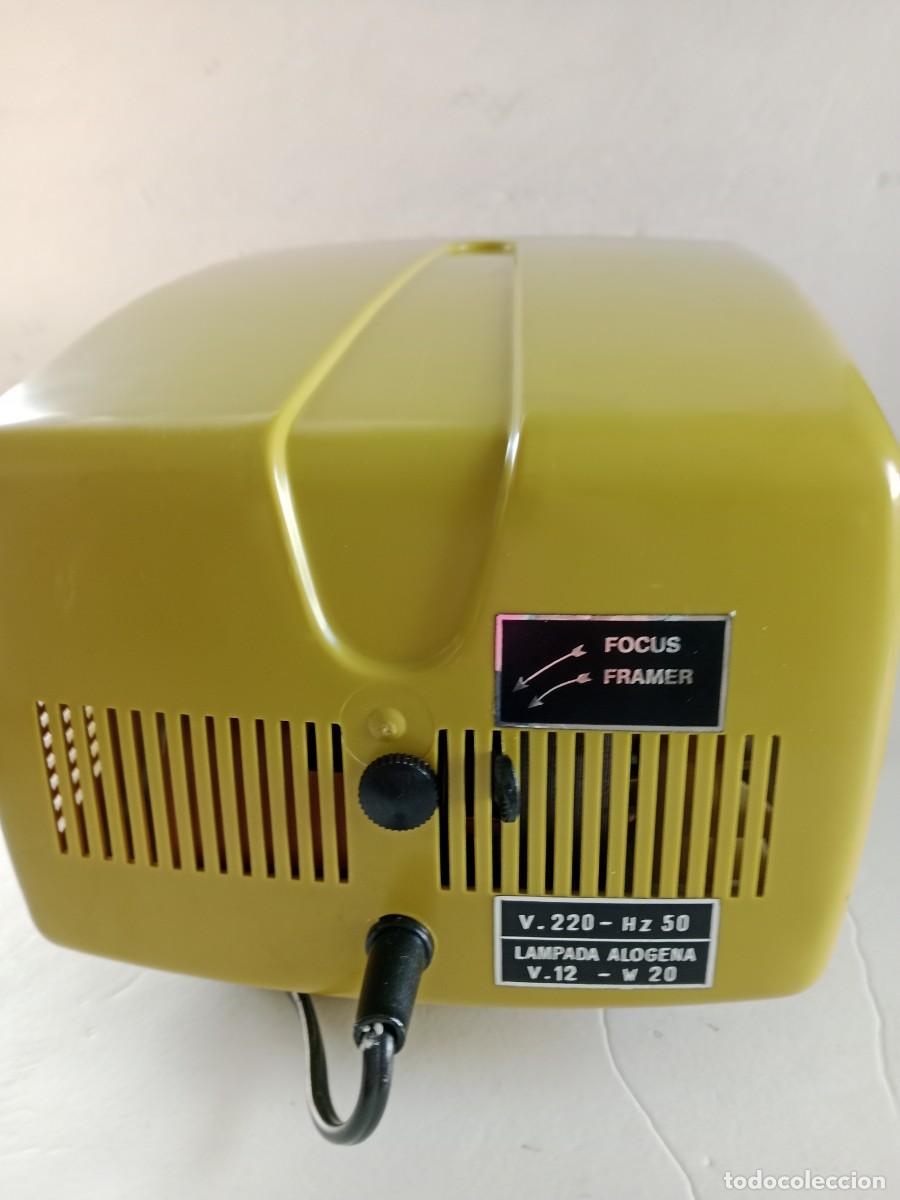 Juguetes antiguos: Antiguo proyector Super 8 - Foto 6