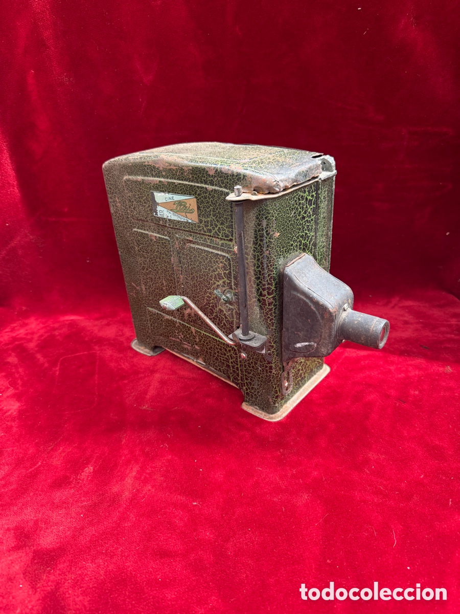 Brinquedos Antigos: Antiguo proyector de Cine,Rai de Paya Hermanos!
