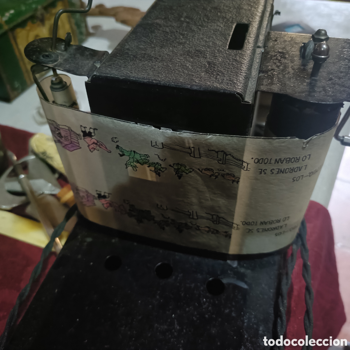 Juguetes antiguos: Antiguo proyector de la marca Nic - Foto 10