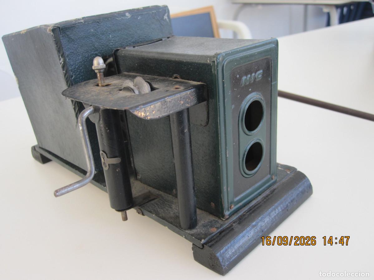 Old Toys: ANTIGUO PROYECTOR DE CINE NIC