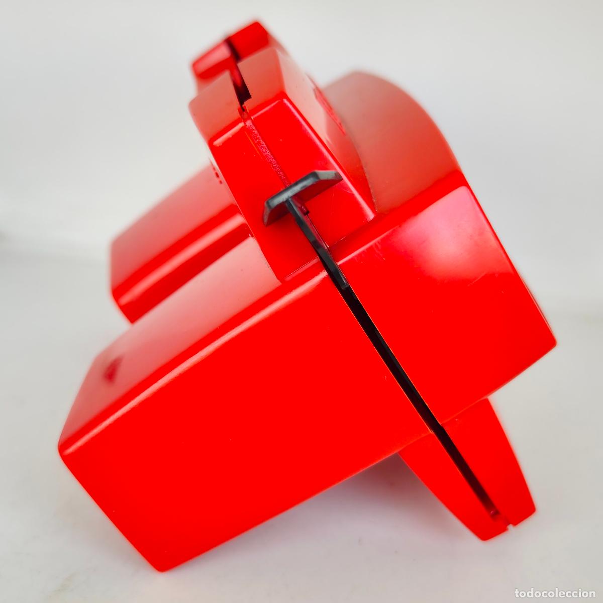 Juguetes antiguos: Visor de diapositivas View Master. Rojo - Foto 3