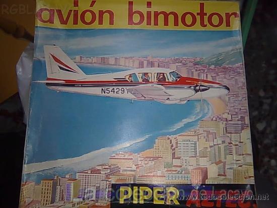 Juguetes antiguos Rico: BIMOTOR DE RICO PIPER AZTEC - Foto 1
