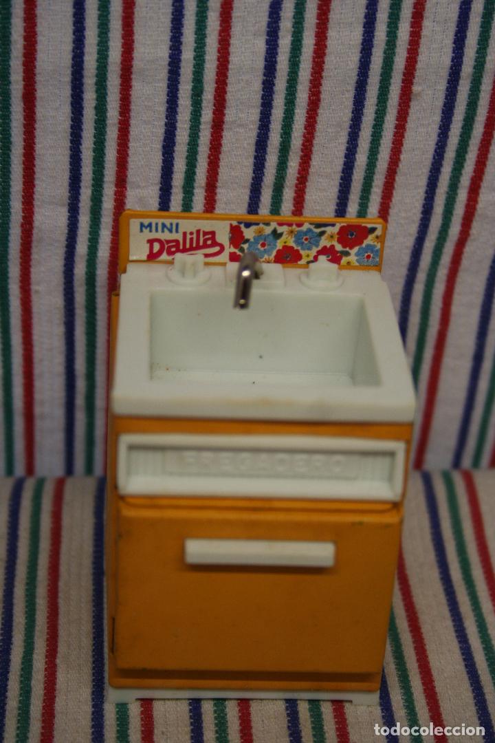 Juguetes antiguos Rico: FREGADERO MINI DALILA DE RICO - Foto 3