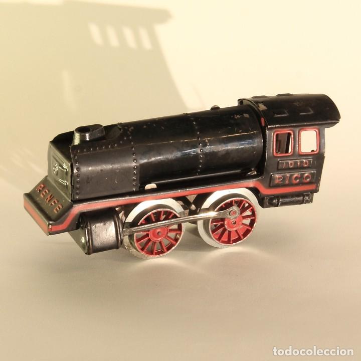 Juguetes antiguos Rico: Locomotora Renfe 1010 - Foto 1