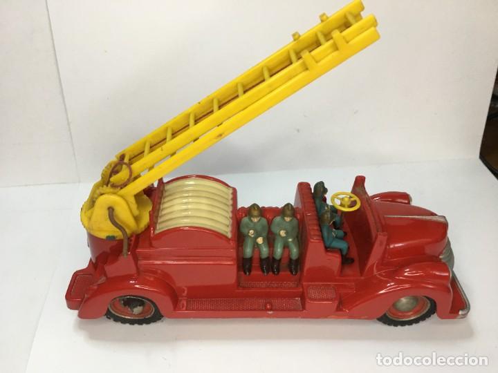 Juguetes antiguos Rico: CAMION DE BOMBEROS RICO - Foto 6