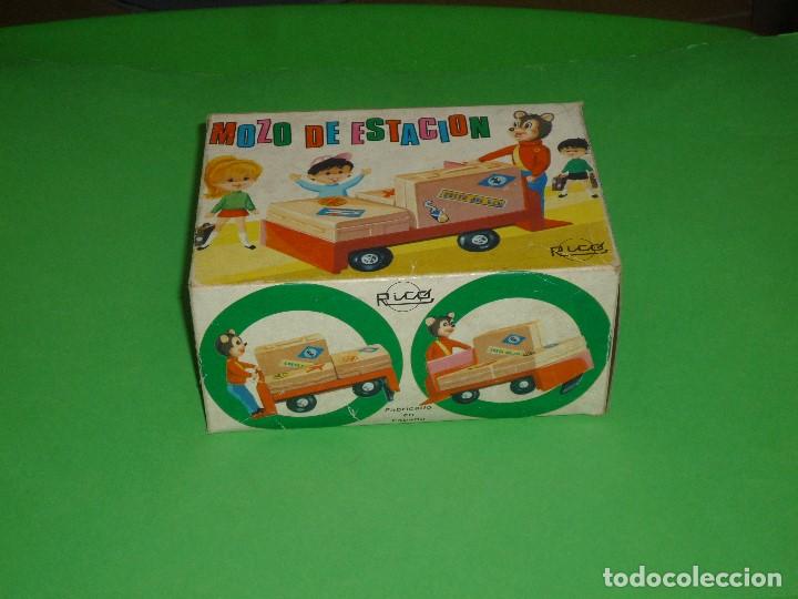 Juguetes antiguos Rico: MOZO ESTACION - Foto 1