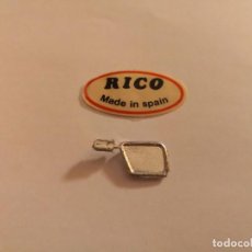 Juguetes antiguos Rico: RICO , REPUESTO ORIGINAL, ESPEJO RETROVISOR DEL MERCEDES BENZ 450 DE RICO.. Lote 403310374
