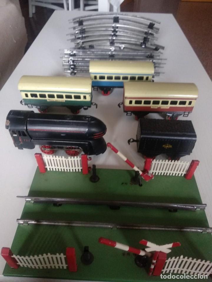 Juguetes antiguos Rico: Tren antiguo de rico - Foto 1
