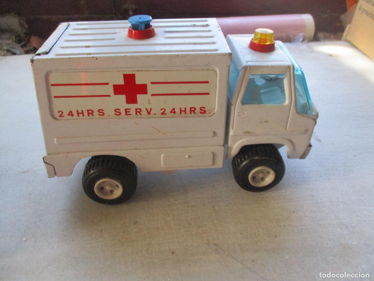 Juguetes antiguos Rico: AMBULANCE - RICO- 24 HRS. SERV. - Foto 1