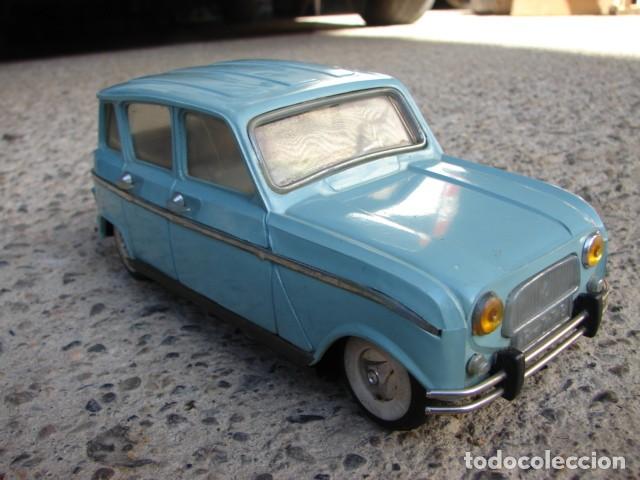 Juguetes antiguos Rico: COCHE RENAULT R4 DE RICO - Foto 2