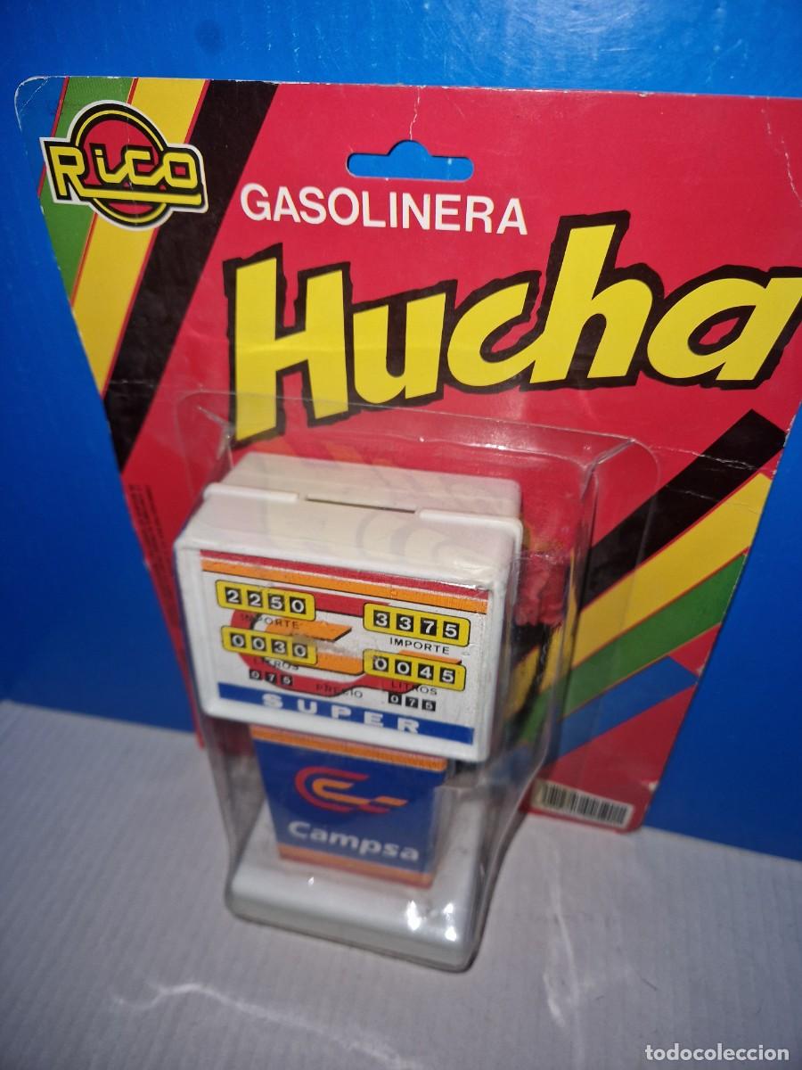 Juguetes antiguos Rico: HUCHA GASOLINERA DE RICO - Foto 2