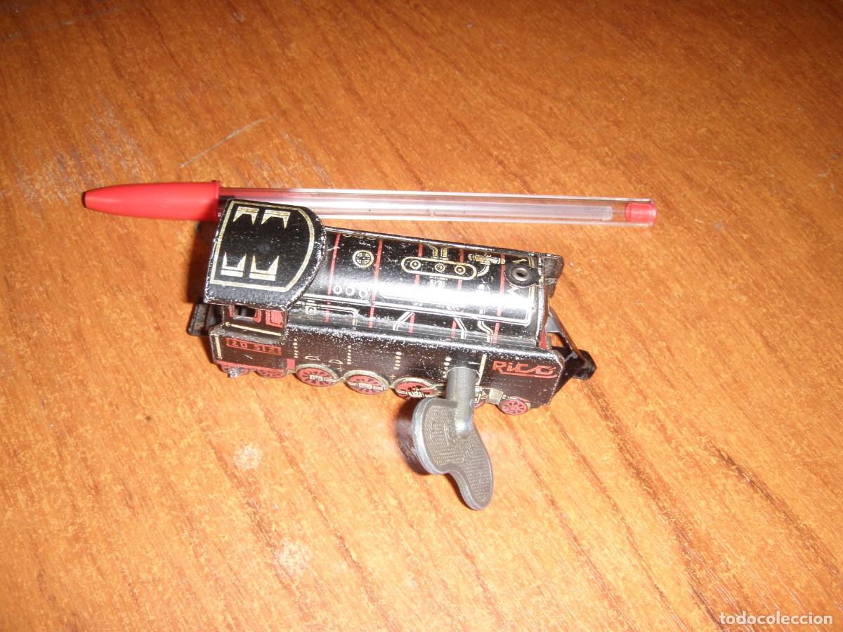Jouets anciens Rico: LOCOMOTORA DE CUERDA RICO FUNCIONANDO PERO SIN LLAVE