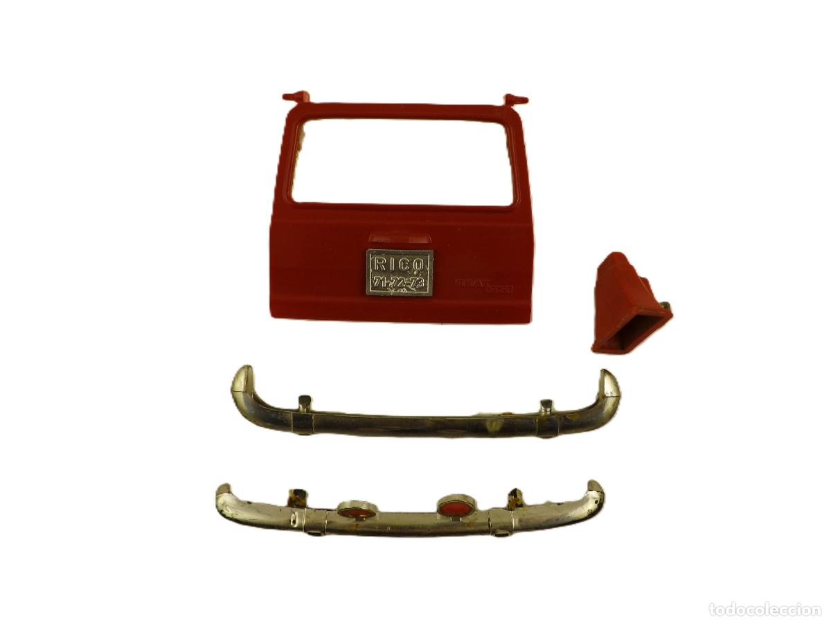 Juguetes antiguos Rico: Seat 1430 de Rico. Piezas originales Port&oacute;n, parachoques y sirena. Desguace