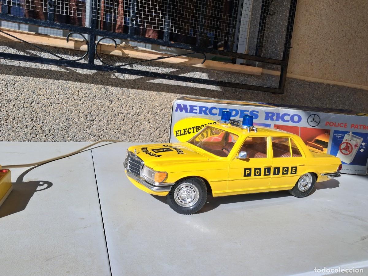 Juguetes antiguos Rico: Mercedes policia de rico