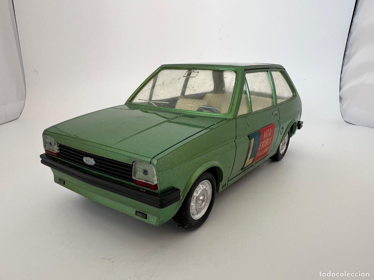 Giocattoli antichi Rico: FORD FIESTA AUTOESCUELA PLASTICOS ALBACETE