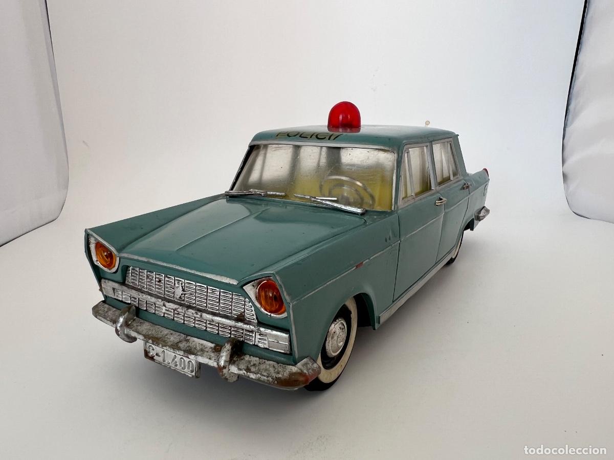Giocattoli antichi Rico: SEAT 1400 C SEAT 1500 RICO VERSION POLICIA ESCALA 1/20