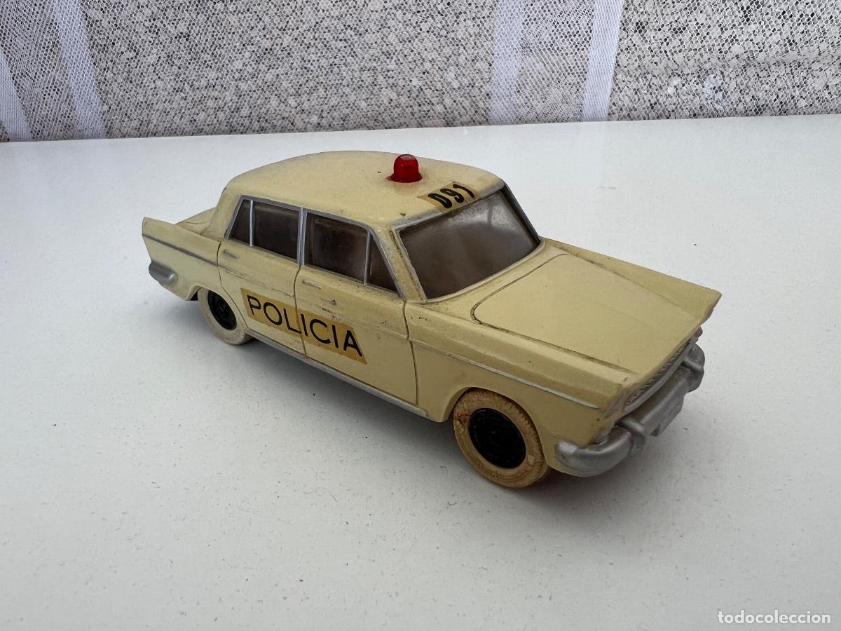 Juguetes antiguos Rico: SEAT 1400 C SEAT 1500 POLICIA SERIE MINIATURAS RICO
