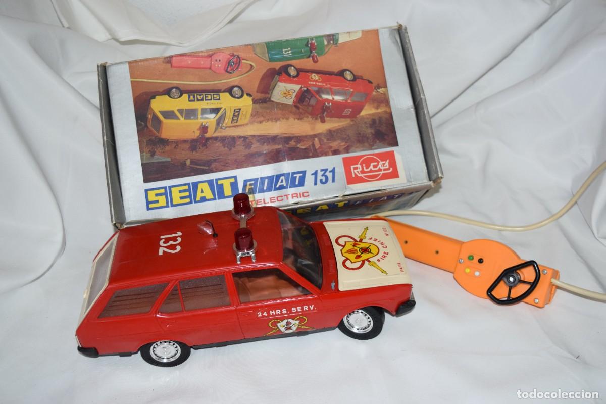 Juguetes antiguos Rico: ANTIGUO/VINTAGE - SEAT 131 Ambulancia - CABLE DIRIGIDO - JUGUETES RICO S.A. &iexcl;MIRA FOTOS / DETALLES!