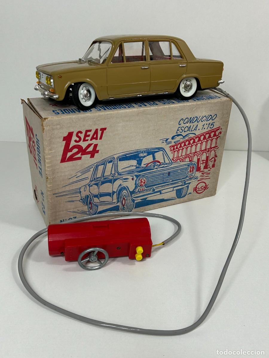 Juguetes antiguos Rico: COCHE SEAT 124 DIRIGIDO DE RICO CON CAJA COLOR VERDE
