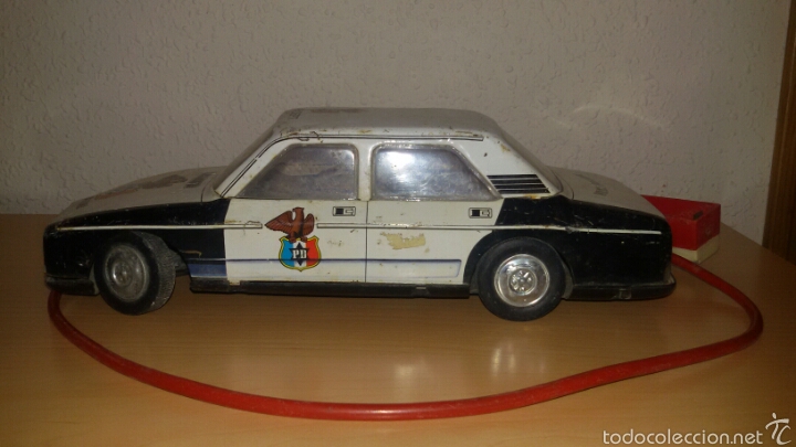 Juguetes antiguos Román: COCHE JUGUETE ROMAN. Lote 58511477