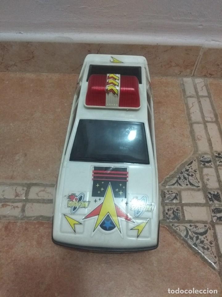 Juguetes antiguos Rom&aacute;n: Bonito coche - Foto 1