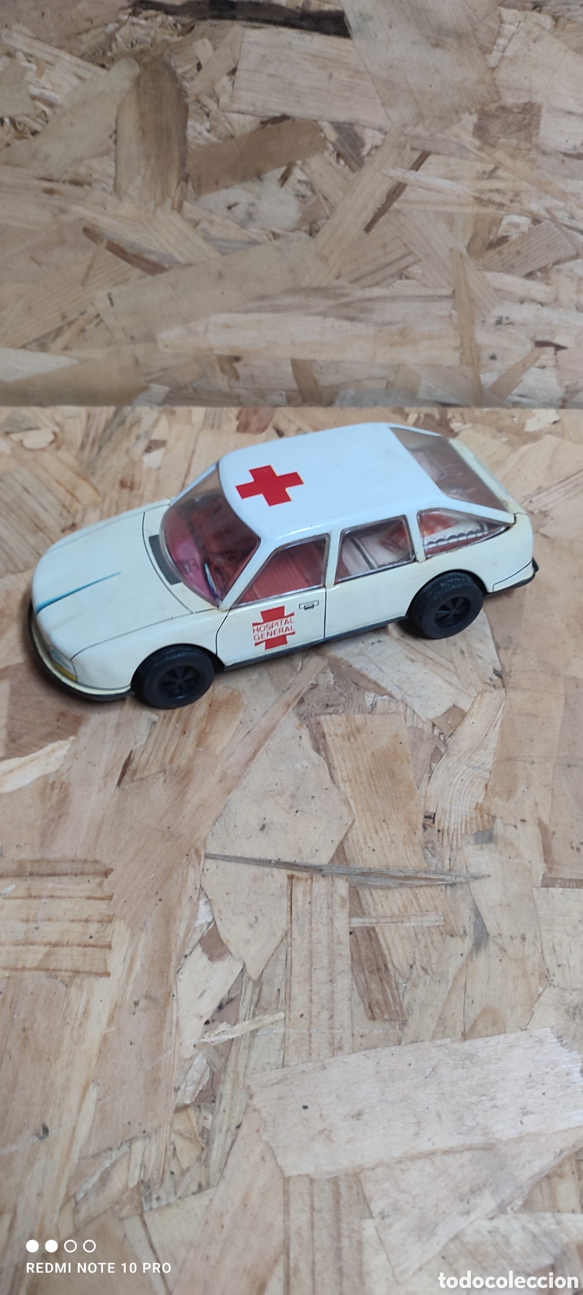 Juguetes antiguos Rom&aacute;n: Coche de Juguete Rom&aacute;n, veh&iacute;culo Hospital General.
