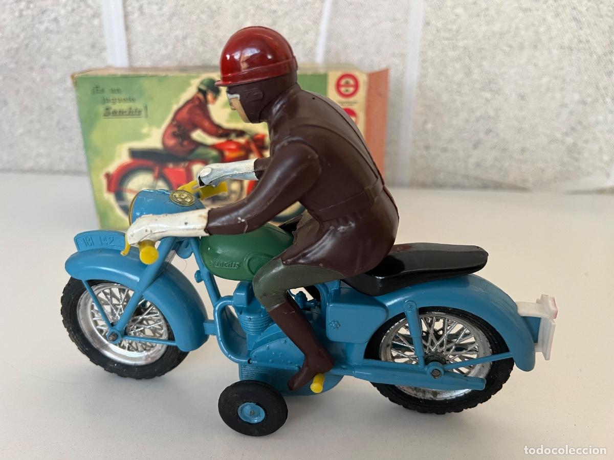 Juguetes antiguos Sanch&iacute;s: MOTO SANCHIS NUM 142 - Foto 5