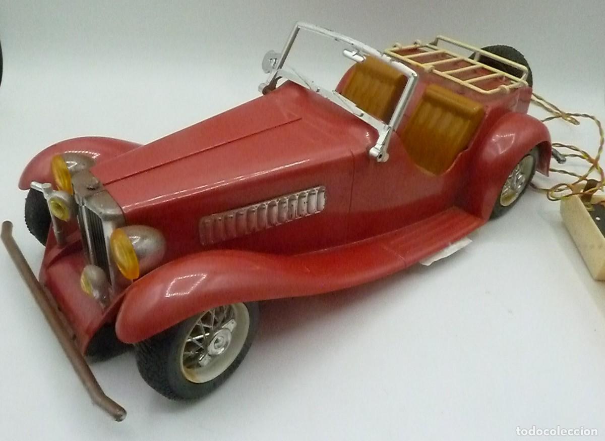 Juguetes antiguos Sanch&iacute;s: Coche Cl&aacute;sico ref.300-E. Sanch&iacute;s