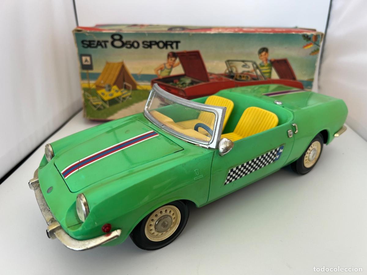 Juguetes antiguos Sanch&iacute;s: SEAT 850 SPORT SPIDER BERNABEU GISBERT NUM 245