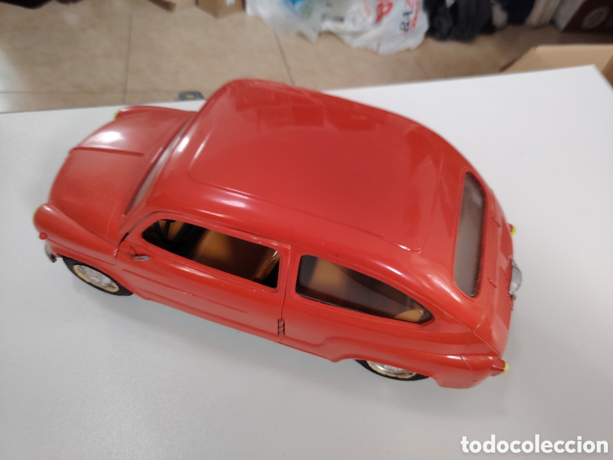 Juguetes antiguos Sanch&iacute;s: Seat 600 Sanch&iacute;s fricci&oacute;n