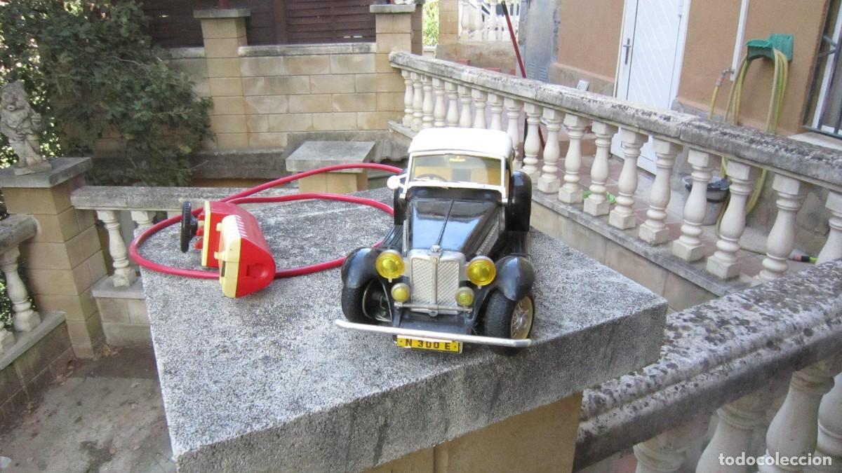 Juguetes antiguos Sanch&iacute;s: SANCHIS, MORRIS CONDUCIDO ELECTRICO CON CAPOTA
