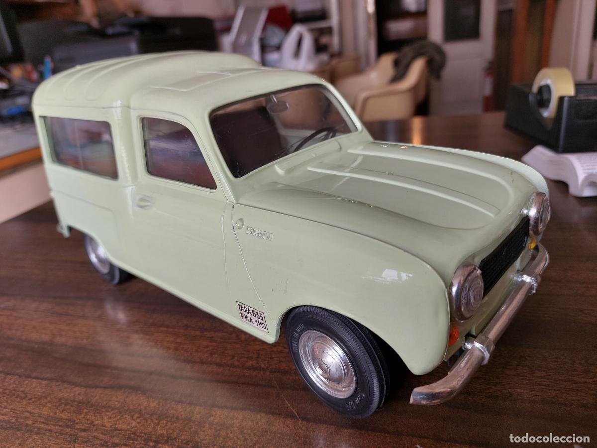 Juguetes antiguos Sanch&iacute;s: RENAULT 4 FURGON ACRISTALADA SANCHIS CASI NUEVA