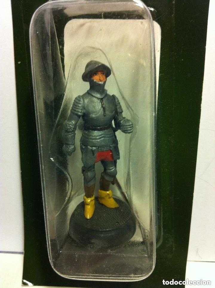 Lot De 7 Soldats Almirall Palou 1:32 (60mm) - Figurines Plomb Peint Moyen Âge - Occasion (blisters Abîmés)