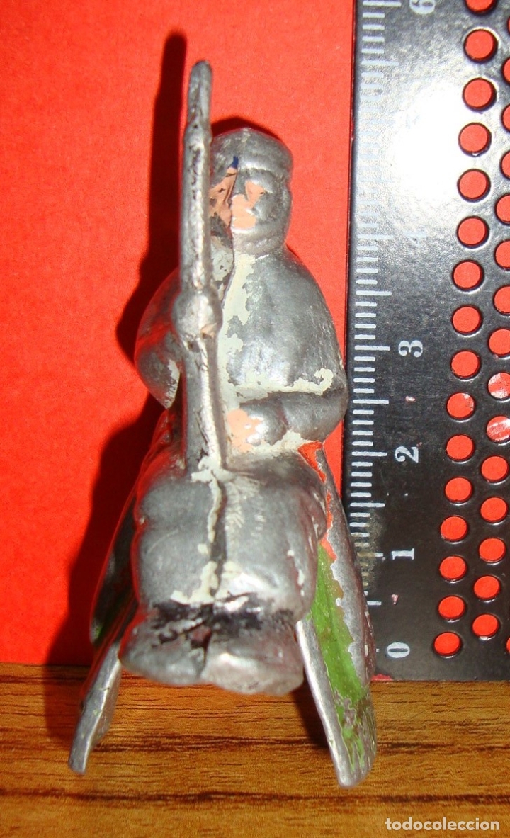 Juguetes Antiguos: ANTIGUA FIGURA DE PLOMO VER FOTOS