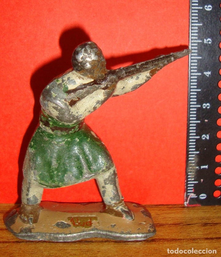 Juguetes Antiguos: ANTIGUA FIGURA DE PLOMO VER FOTOS