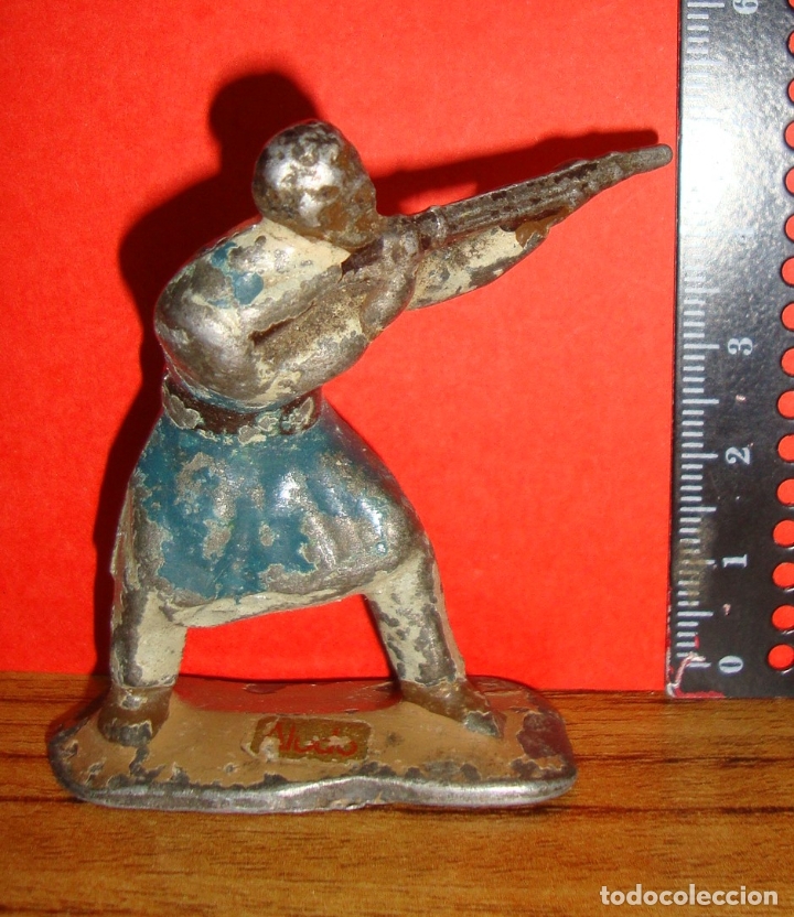 Jeux Anciens: ANTIGUA FIGURA DE PLOMO VER FOTOS