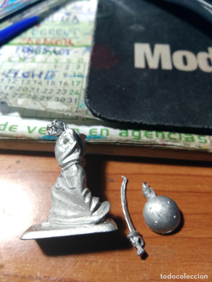 Jogos Antigos: LEGIO VII - PARECE SER UN MONJE LUCHADOR  28MM