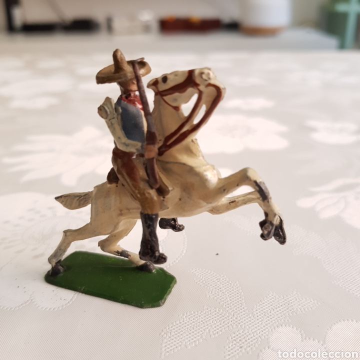 Juguetes Antiguos: Jinete de plomo 1. Casanellas.