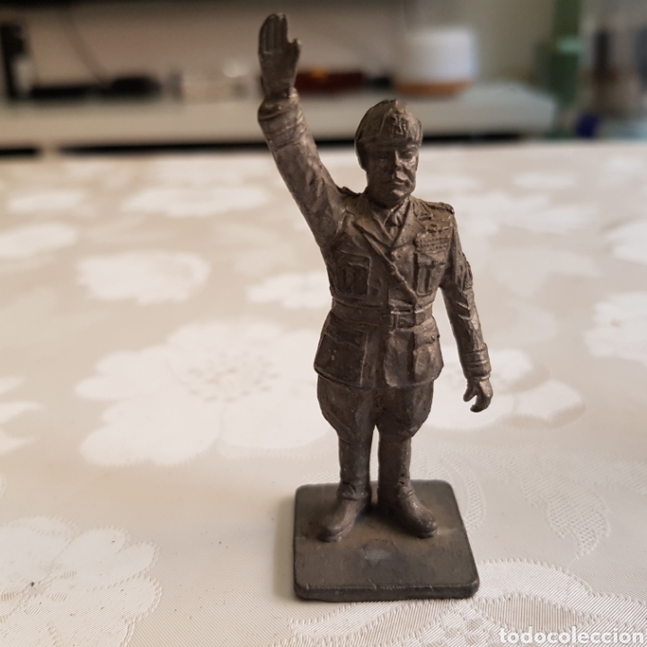 Juguetes Antiguos: Figura 3 plomo Mussolini. 8cm.