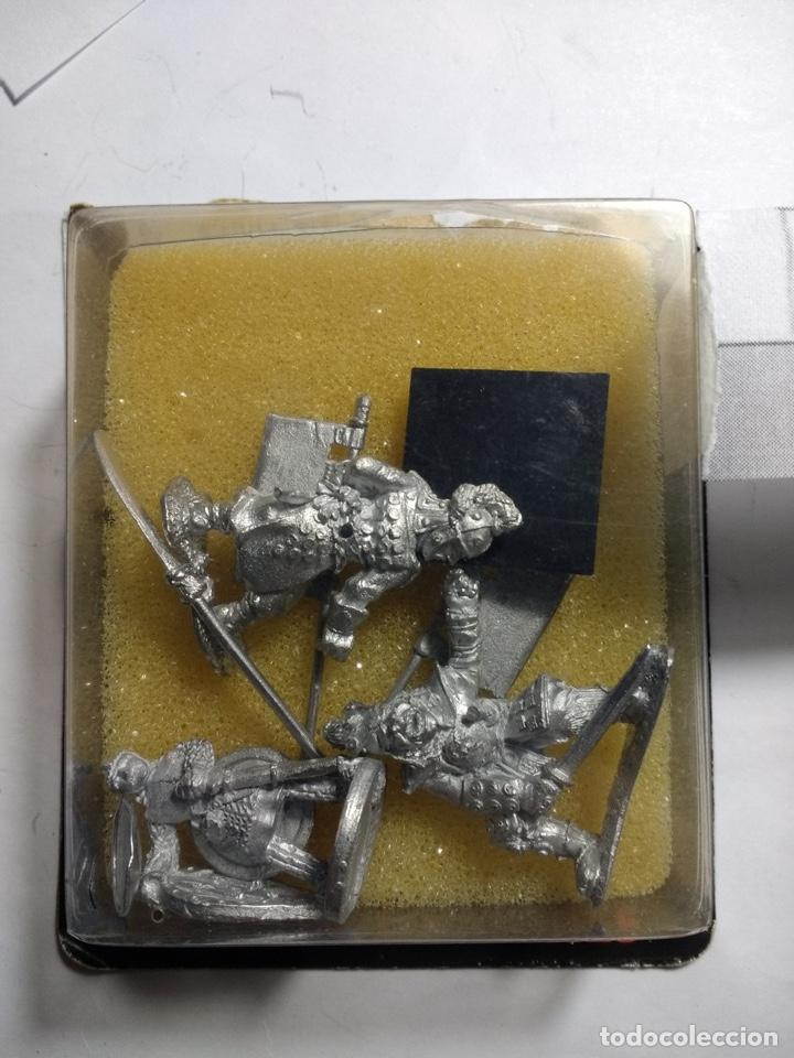 Juguetes antiguos: SAMURAIS - Foto 1