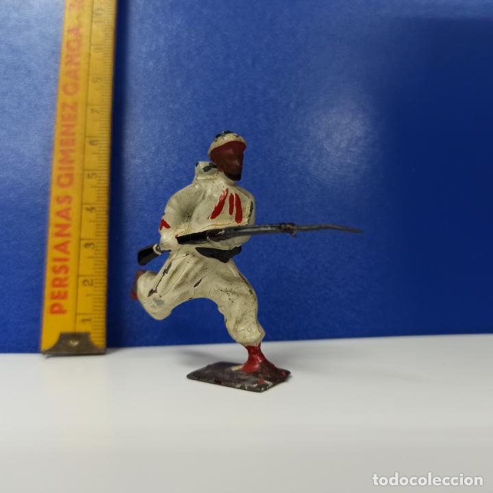 Jogos Antigos: SOLDADITO MINIATURA DE PLOMO - BRITAINS SOLDIERS - BRITAINS LTD PROPRIETORS - MADE IN ENGLAND