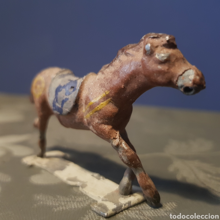 Juguetes antiguos: Caballo plomo indios. - Foto 3