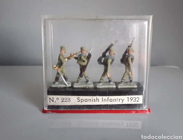 Old Toys: Spanish infantry 1932, miniploms de Alymer n&uacute;m. 223, Infanteria espa&ntilde;ola 1932