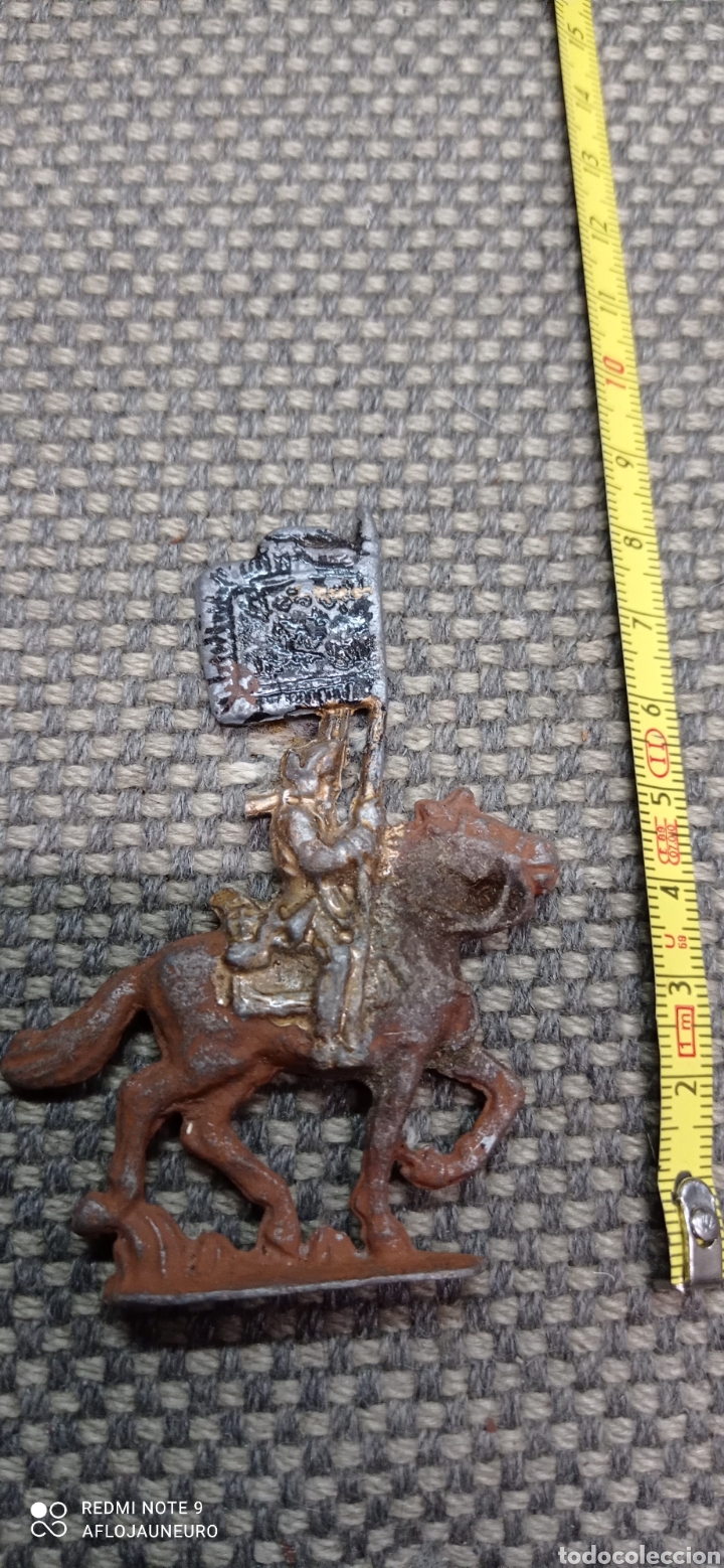 Juguetes Antiguos: Antiguo soldado de plomo